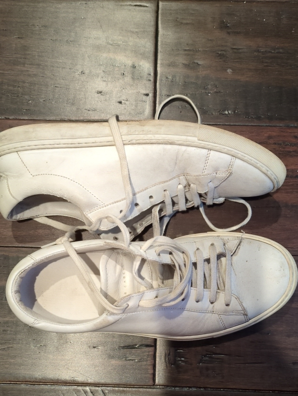 Oliver Cabell Off-White Leather Low-Top Sneakers